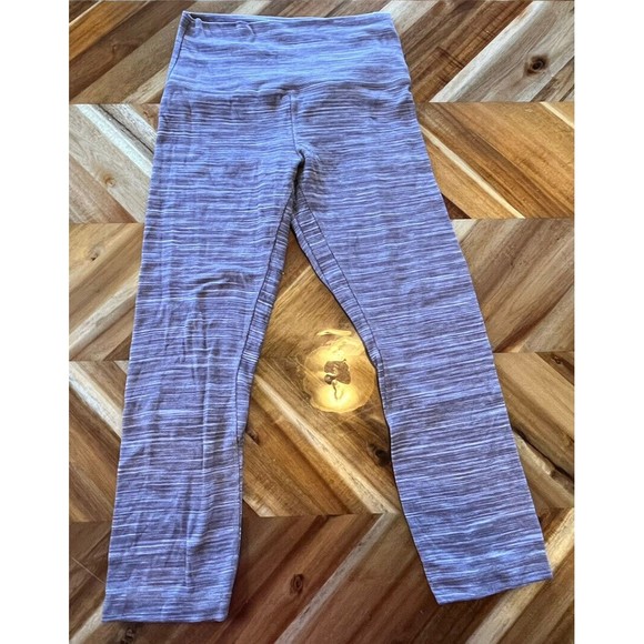 LULULEMON Heathered Grey High Rise‎ 3/4 Length Leggings Size 6 Capri - Picture 2 of 6
